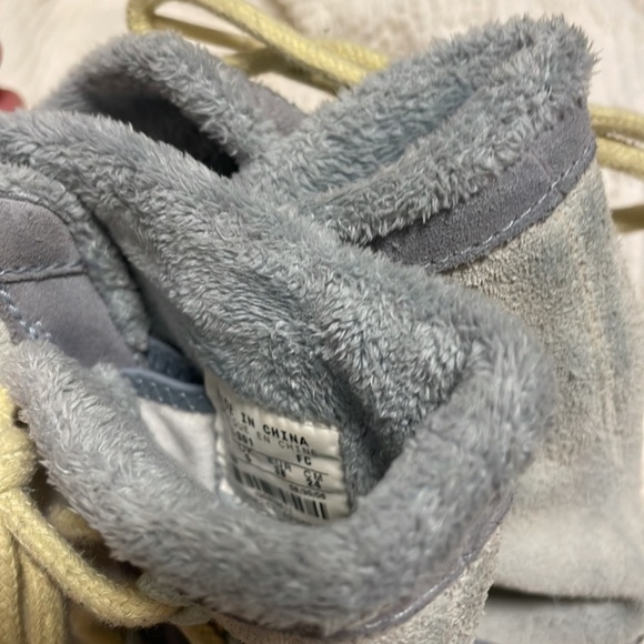 NIKE Sakami Sneaker Boot Light Blue Yellow Side Lace Up Boot 5.5 Youth Shoe - Picture 11 of 11